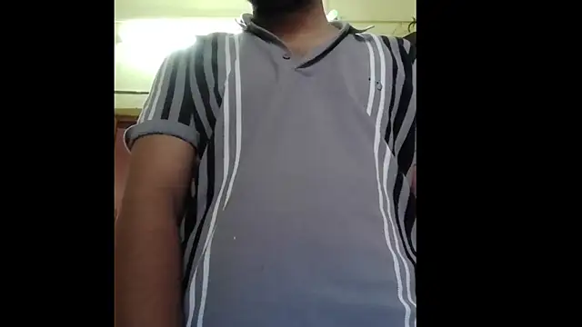 Snapshot of riyamore9623 chatting on October 26, 9:15 am riyamore9623 online show from October 26, 9:15 am