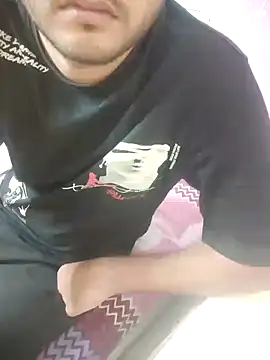 Snapshot of riyamore9623 chatting on November 16, 10:54 am riyamore9623 online show from November 16, 10:54 am