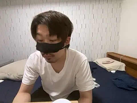 Snapshot of Arista_09 chatting on October 4, 6:11 am Arista 09 online show from October 4, 6:11 am