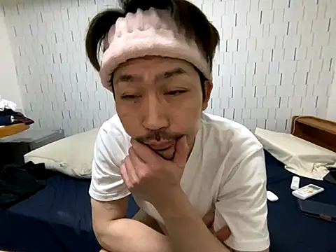 Snapshot of Arista_09 chatting on October 7, 1:14 am Arista 09 online show from October 7, 1:14 am