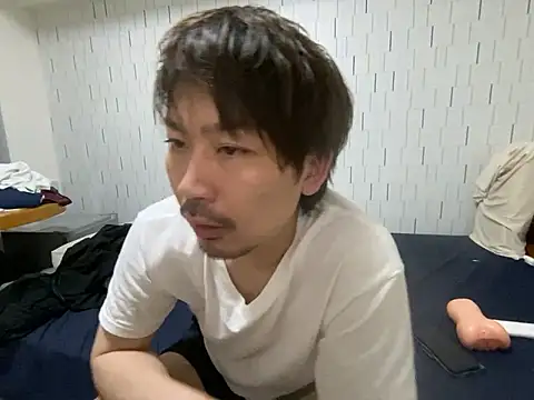 Snapshot of Arista_09 chatting on October 8, 2:42 am Arista 09 online show from October 8, 2:42 am