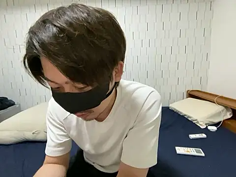 Snapshot of Arista_09 chatting on October 17, 7:00 am Arista 09 online show from October 17, 7:00 am