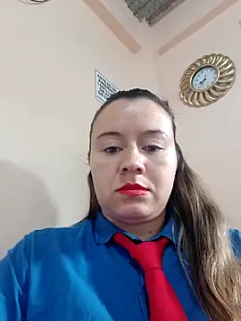 Snapshot of Hannah-colx chatting on May 6, 1:38 pm Hannah-colx online show from May 6, 1:38 pm