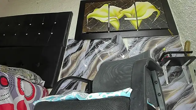 Snapshot of luiferrodri chatting on September 10, 6:30 pm luiferrodri online show from September 10, 6:30 pm