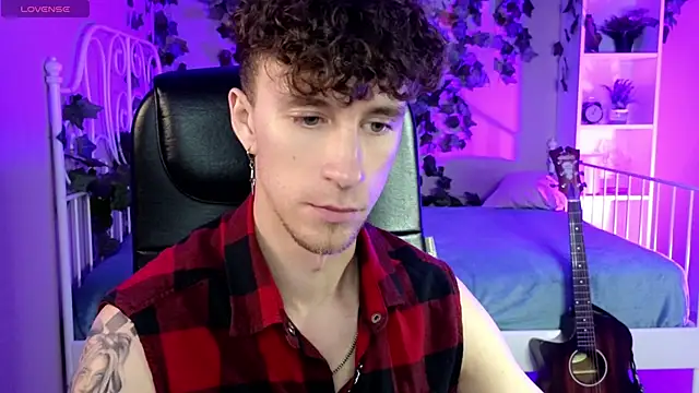 mark caron online show from December 2, 8:04 pm