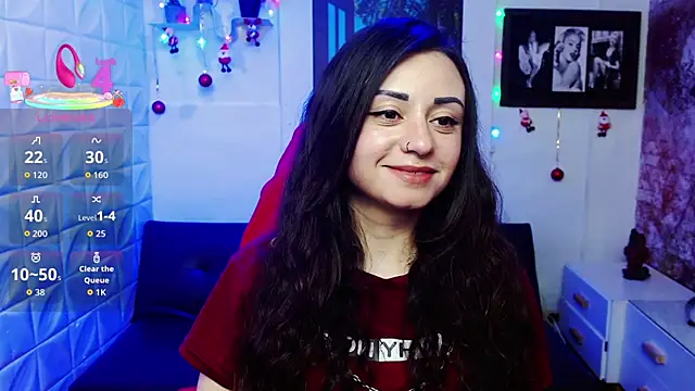 Snapshot of Eva_Roussell chatting on December 13, 7:53 pm Eva Roussell online show from December 13, 7:53 pm