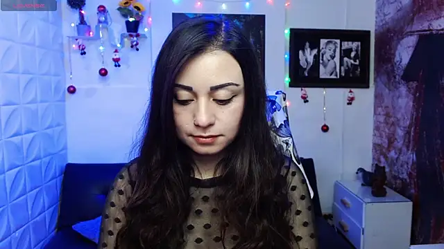 Eva Roussell online show from December 19, 2:46 pm