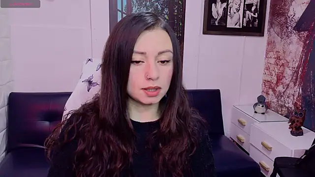 Snapshot of Eva_Roussell chatting on July 9, 2:43 pm Eva Roussell online show from July 9, 2:43 pm