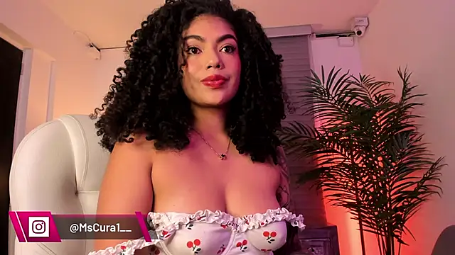 Snapshot of miss_curazao chatting on May 27, 12:35 pm miss curazao online show from May 27, 12:35 pm