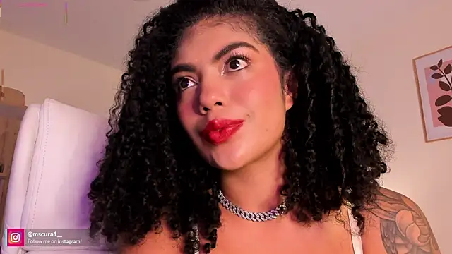 Snapshot of miss_curazao chatting on July 15, 12:43 pm miss curazao online show from July 15, 12:43 pm