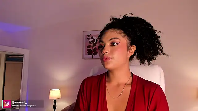 Snapshot of miss_curazao chatting on July 28, 12:59 pm miss curazao online show from July 28, 12:59 pm