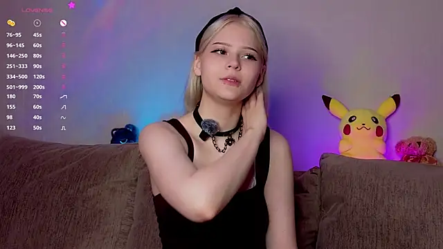 RavenKitten  online show from July 29, 2:43 am