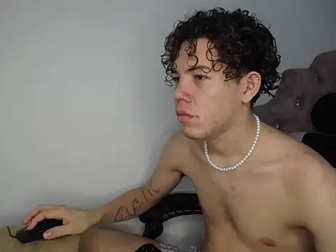 Snapshot of brutal_dirty_sex chatting on January 11, 9:53 pm brutal dirty sex online show from January 11, 9:53 pm