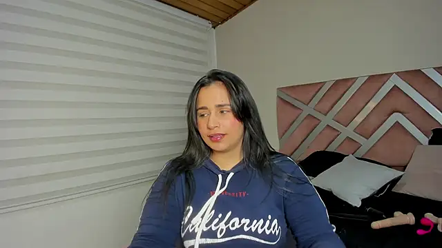  adahara queen online show from November 6, 4:57 am