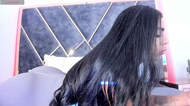 SusanaHenao online show from April 30, 5:19 pm