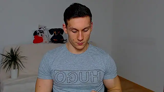 ZeinMiracles online show from November 11, 11:05 pm