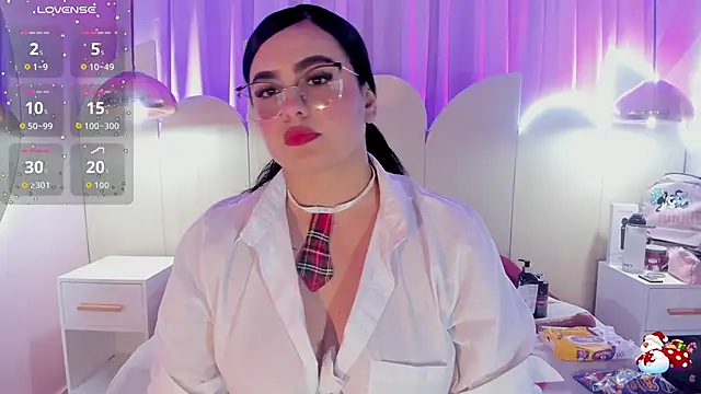 sofiiacarson online show from March 16, 8:13 pm