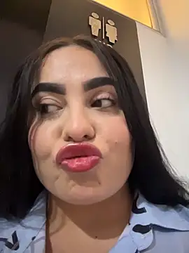 Snapshot of sofiiacarson chatting on June 19, 7:50 pm sofiiacarson online show from June 19, 7:50 pm