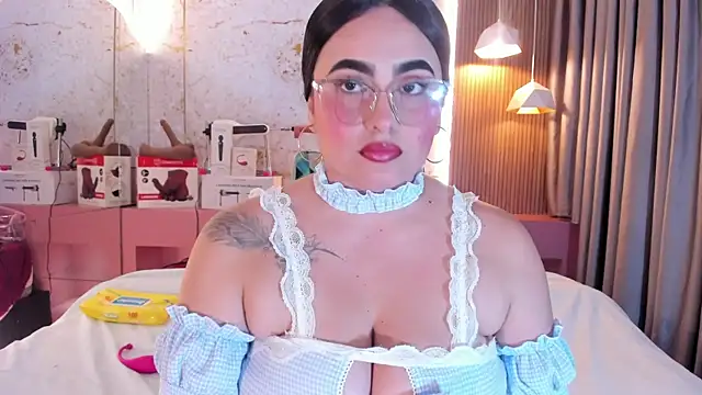 Snapshot of sofiiacarson chatting on July 24, 7:45 pm sofiiacarson online show from July 24, 7:45 pm
