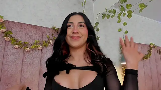 Snapshot of AnyaJay chatting on November 15, 9:54 pm AnyaJay online show from November 15, 9:54 pm