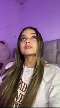 AnnyLopezzz  online show from January 11, 5:23 am