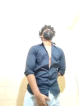 Snapshot of Goodmens5 chatting on September 25, 9:57 am Goodmens5 online show from September 25, 9:57 am