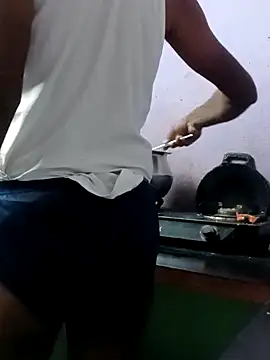 Snapshot of sagar_067 chatting on November 15, 12:08 am sagar 067 online show from November 15, 12:08 am