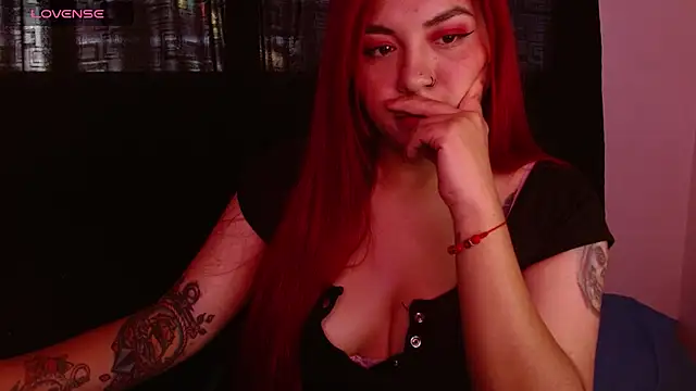 aria-dark online show from December 15, 12:09 pm