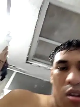 Snapshot of Exotic19cm chatting on November 25, 11:27 pm Exotic19cm online show from November 25, 11:27 pm