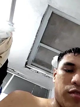 Snapshot of Exotic19cm chatting on December 1, 11:21 pm Exotic19cm online show from December 1, 11:21 pm