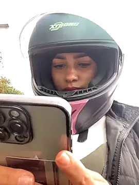 Snapshot of AlannaEvons chatting on November 22, 3:33 pm AlannaEvons online show from November 22, 3:33 pm