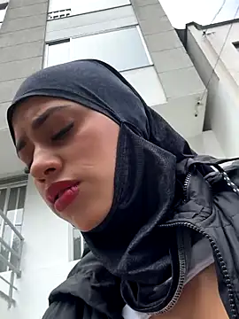 Snapshot of AlannaEvons chatting on November 25, 4:07 pm AlannaEvons online show from November 25, 4:07 pm