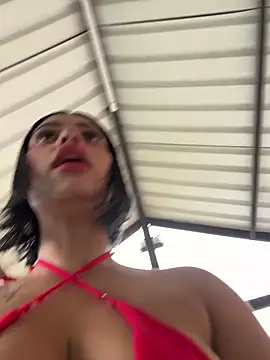 AlannaEvons online show from December 19, 6:04 pm