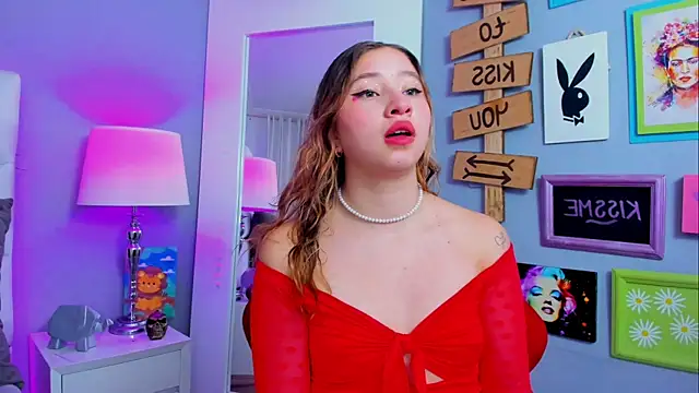 mia skys online show from November 28, 12:52 pm