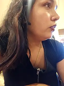Snapshot of amanne_misa chatting on May 19, 10:27 pm amanne misa online show from May 19, 10:27 pm