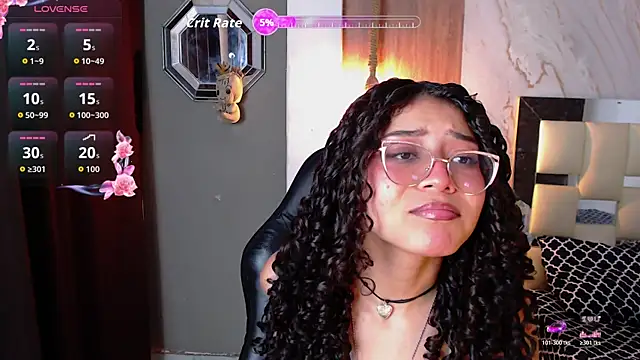 Snapshot of honeymoon_12 chatting on June 10, 2:56 am honeymoon 12 online show from June 10, 2:56 am