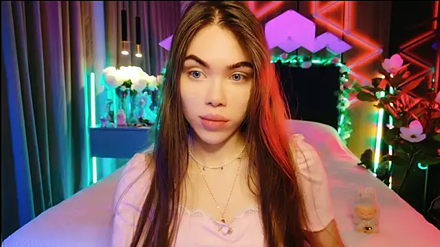 MimiFors online show from September 17, 3:46 pm