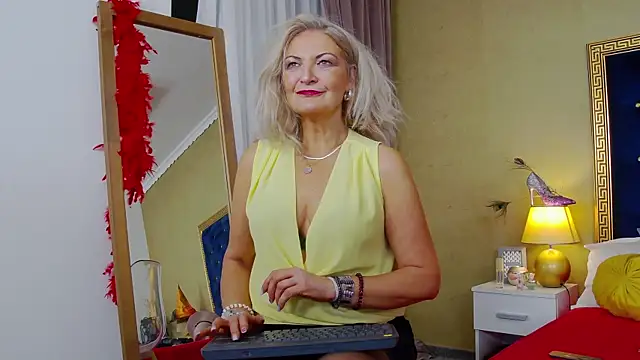 Allura Jenson online show from October 30, 8:42 pm