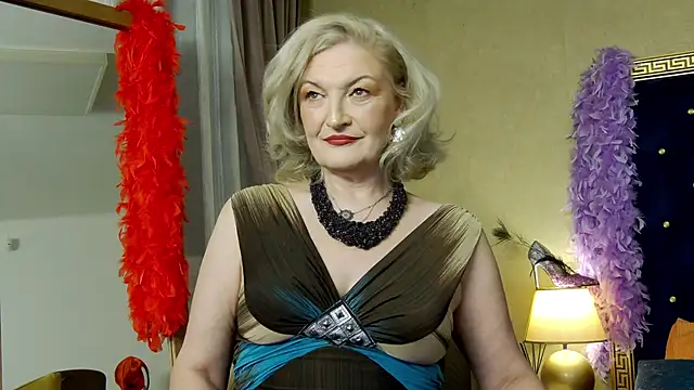 Allura Jenson online show from May 13, 9:11 pm