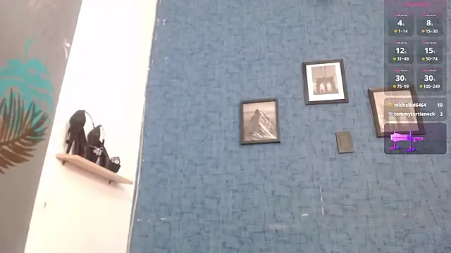 isabella brown1 online show from December 1, 12:37 am