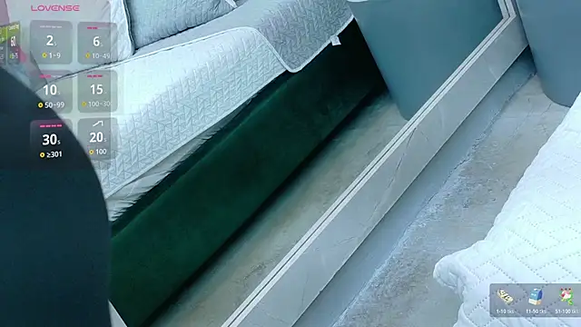 Ashley Evans22 online show from March 17, 8:12 pm