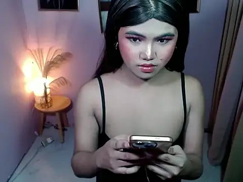 Snapshot of amazingjhanna chatting on October 15, 5:29 am amazingjhanna online show from October 15, 5:29 am