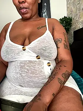 fatpussydallx online show from May 29, 6:44 am