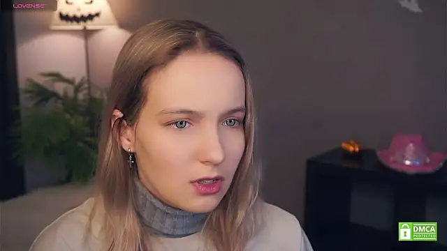 HongTomczak online show from November 5, 7:30 am