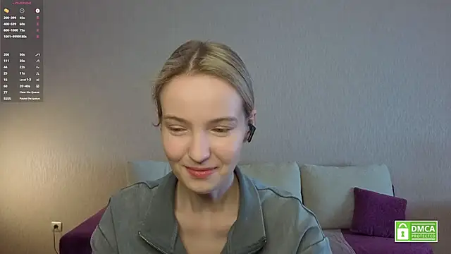 Snapshot of HongTomczak chatting on June 30, 6:36 am HongTomczak online show from June 30, 6:36 am