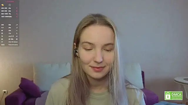 Snapshot of HongTomczak chatting on July 29, 6:22 am HongTomczak online show from July 29, 6:22 am