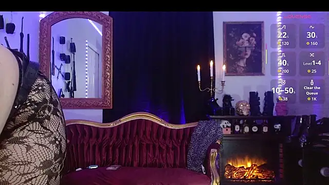 miss strapon online show from November 26, 10:44 pm