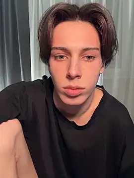 egorbitch online show from February 28, 7:15 pm