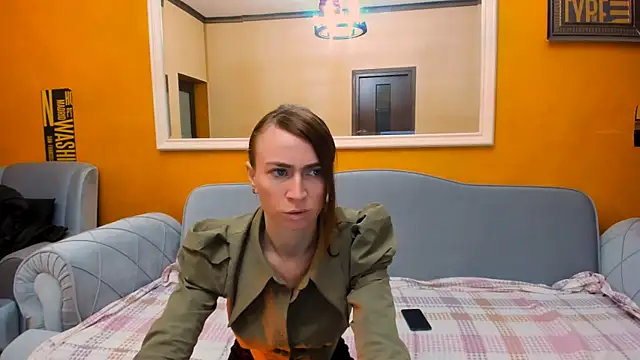 Roxee33 online show from December 15, 8:24 pm