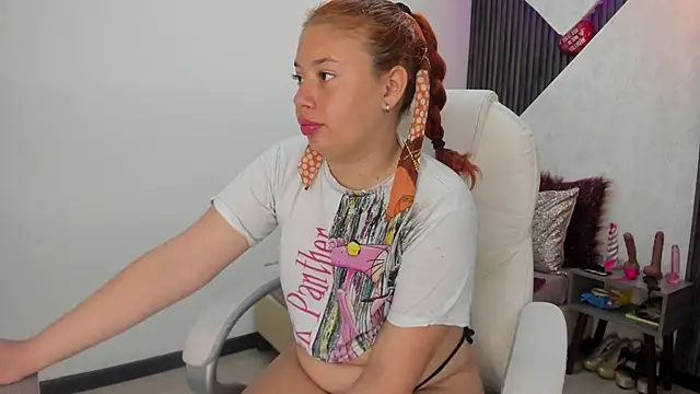 roxana santini online show from November 15, 3:52 pm